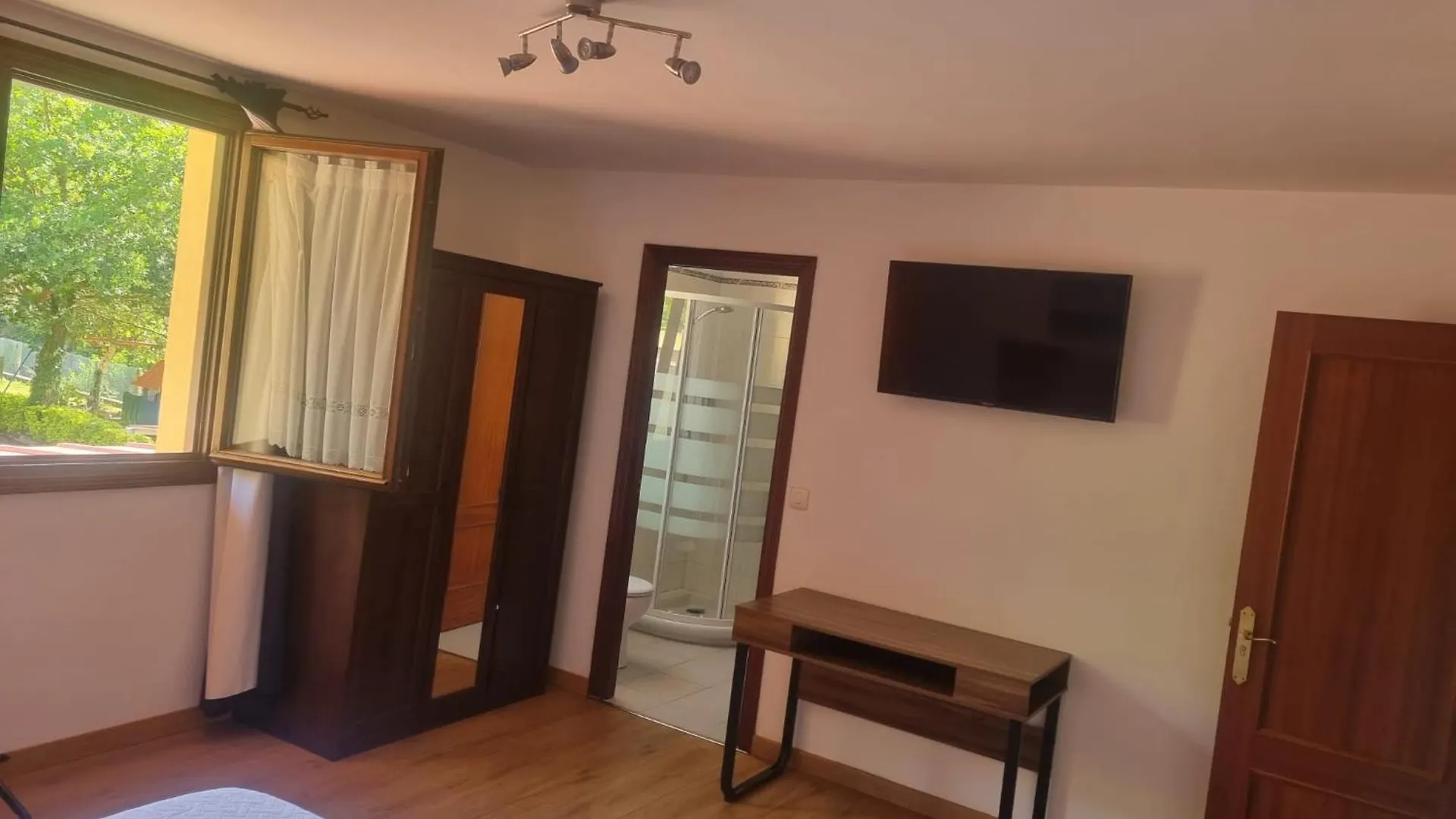 Homestay Vt Y Ht Arrizabalaga Rural Montana Apartment Bermeo